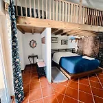 Casa Girassol With A Beautiful Private Pool And Garden Дом отдыха