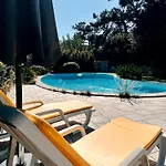 Casa Girassol With A Beautiful Private Pool And Garden Дом отдыха