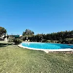 Casa Girassol With A Beautiful Private Pool And Garden