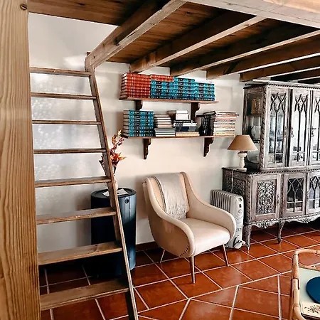 Casa vacanze Casa Girassol With A Beautiful Private Pool And Garden Sintra