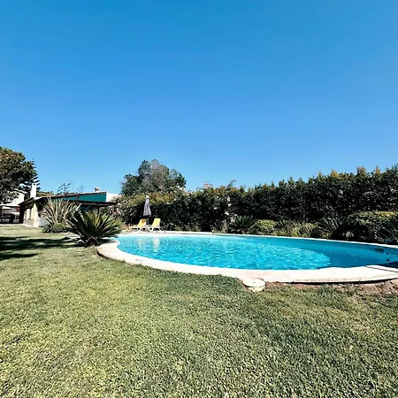 Casa Girassol With A Beautiful Private Pool And Garden